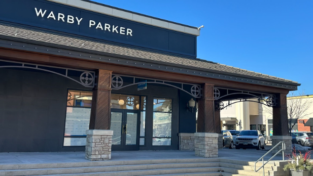 Warby Parker plans to open at 9020 Hudson Road in Woodbury Lakes