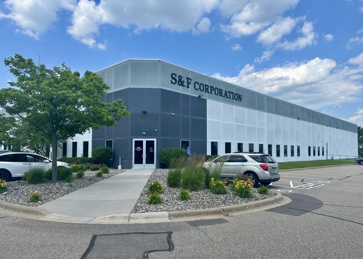 S&F Corporation plans to add pickleball courts at 390 Commerce Drive in Woodbury.