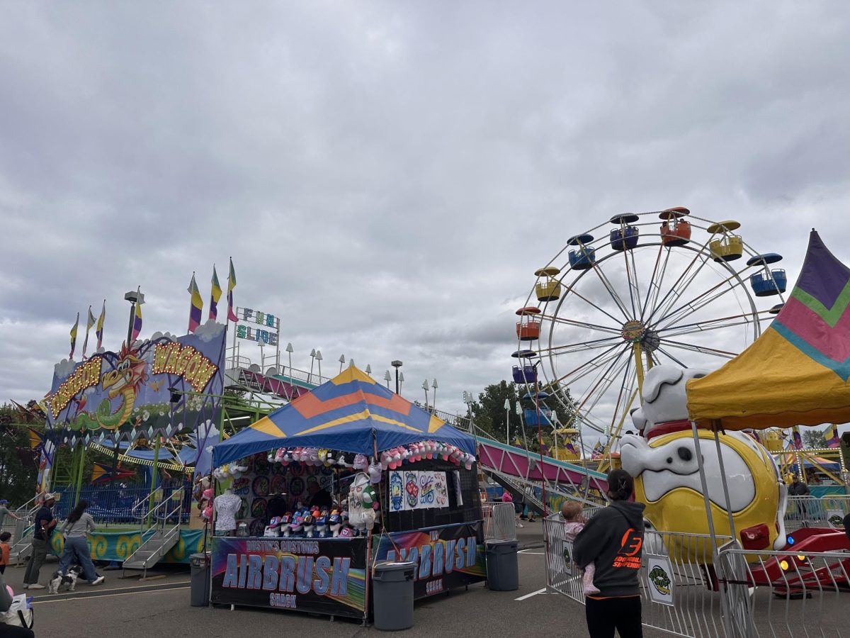 The three-day long festival was traditionally held in September after Labor Day until the early 1980 when it moved to August.