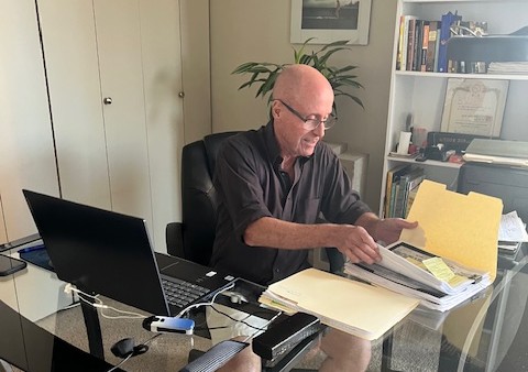 Roundabout Editor Chuck Nowlen works from his home office.